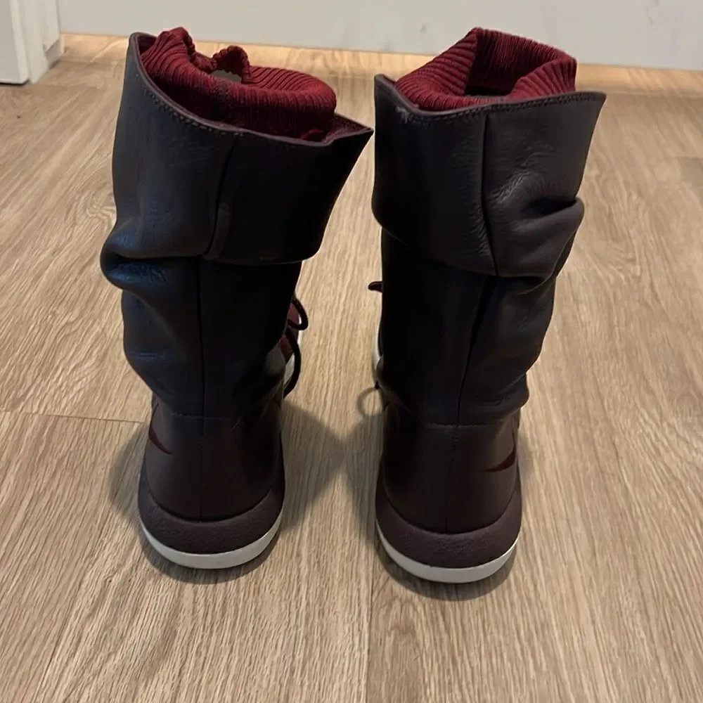 Nike Roshe Two Flyknit Hi 861708-600 Deep Burgundy- Red Women Size 10 Boots